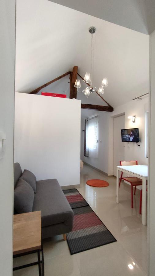 Domaine Ravy-Magnolia Apartment Saint-Symphorien-sur-Saone Bagian luar foto